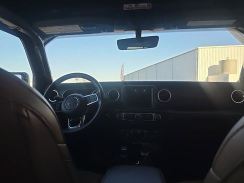 Used 2023 Jeep Wrangler Unlimited Sahara w/ Cold Weather Group image 22