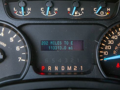 Used 2014 Ford F150 STX w/ Equipment Group 201A Mid AWD/4WD image 19