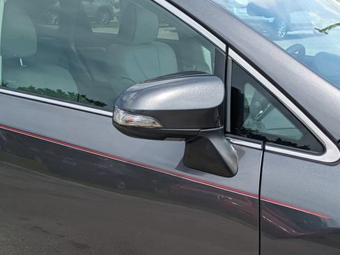 Used 2013 Toyota Venza Limited w/ Tow Prep Pkg FWD image 12