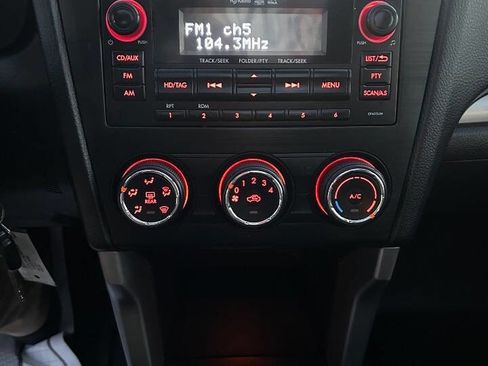 Used 2015 Subaru Forester 2.0XT Premium image 17