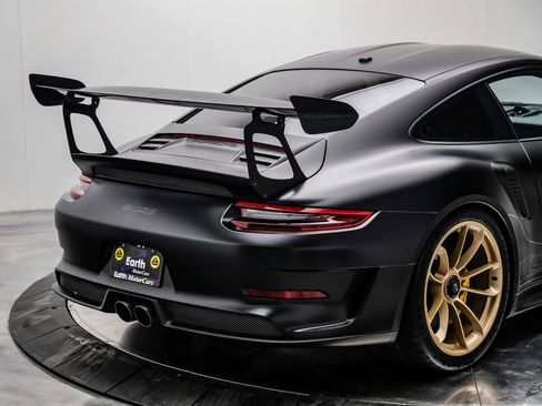 Used 2019 Porsche 911 GT3 RS image 24