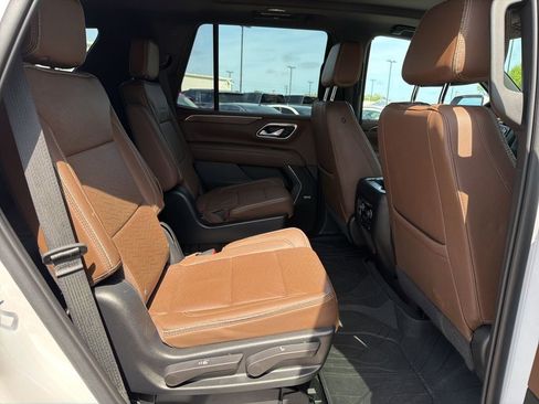 Used 2023 Chevrolet Tahoe High Country image 31