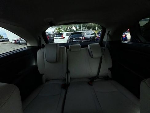 New 2026 Honda Odyssey Touring image 13