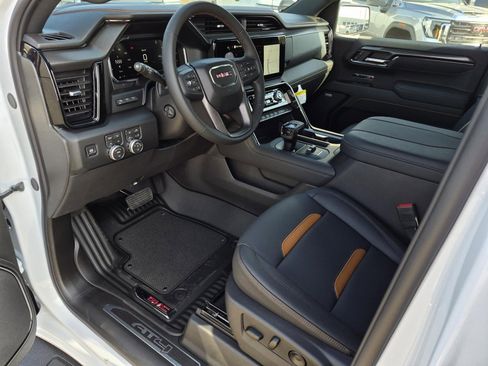 New 2026 GMC Sierra 1500 AT4 w/ AT4 Premium Package image 8