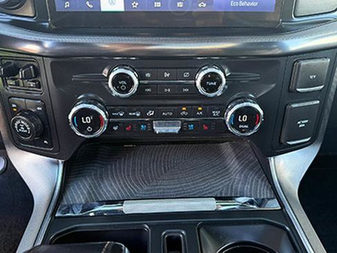 Used 2021 Ford F150 Platinum AWD/4WD image 22