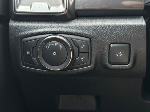 Certified 2019 Ford Ranger Lariat w/ Equipment Group 501A Mid image 30