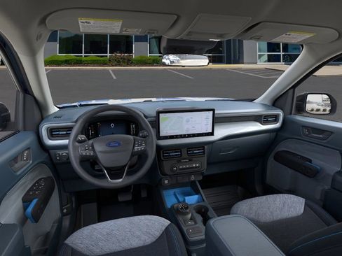 New 2025 Ford Maverick XLT w/ XLT Luxury Package image 32