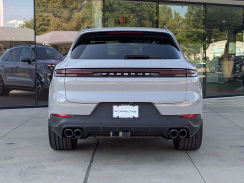 New 2026 Porsche Cayenne S AWD/4WD image 10