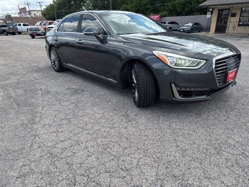 Used 2018 Genesis G90 3.3T Premium image 9