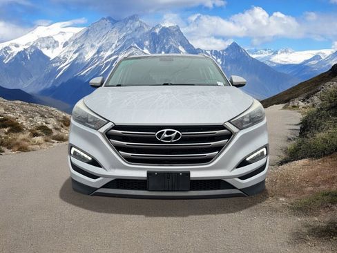 Used 2016 Hyundai Tucson Limited image 8