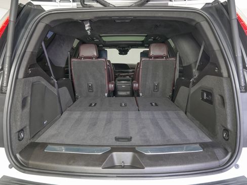 Used 2021 Cadillac Escalade Sport Platinum w/ LPO, ONYX Package image 13