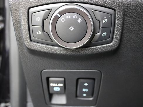 Used 2019 Ford F150 Lariat w/ Equipment Group 502A Luxury AWD/4WD image 63