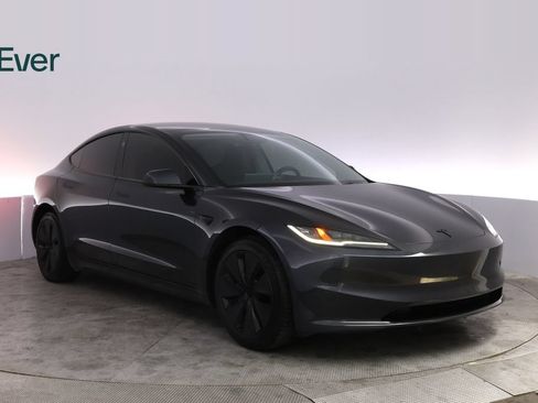 Used 2025 Tesla Model 3 Long Range RWD image 13