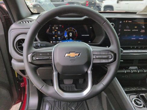 New 2026 Chevrolet Colorado W/T w/ WT Custom Package AWD/4WD image 13