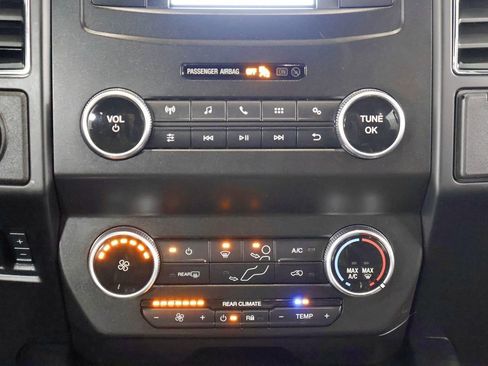 Used 2021 Ford Expedition Max XL AWD/4WD image 32