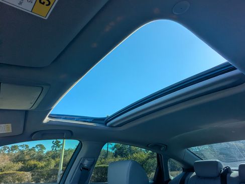 Used 2019 Honda Accord Touring image 22