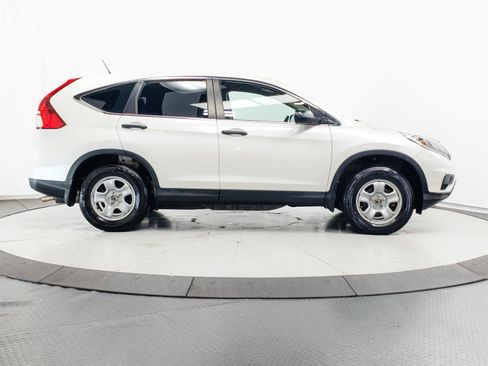 Used 2016 Honda CR-V LX image 11