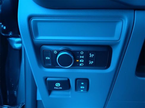 New 2025 Ford F150 Lightning XLT image 15