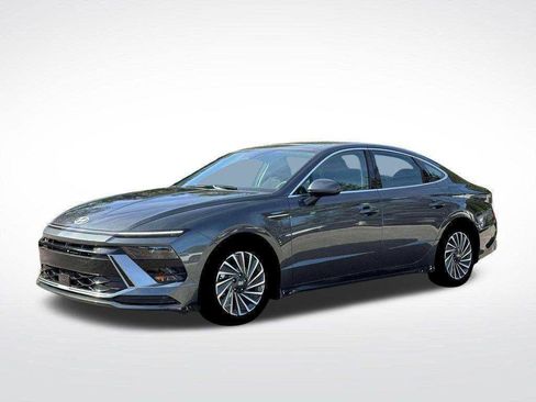 New 2026 Hyundai Sonata SEL FWD image 2