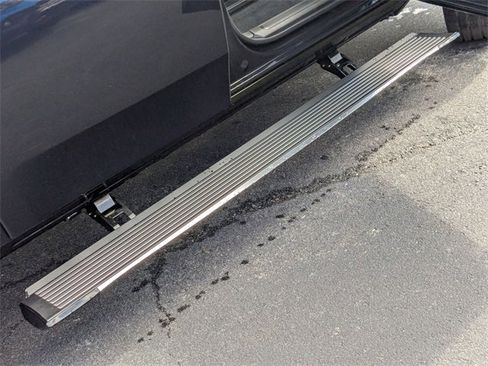 New 2025 Jeep Wagoneer Series II image 3