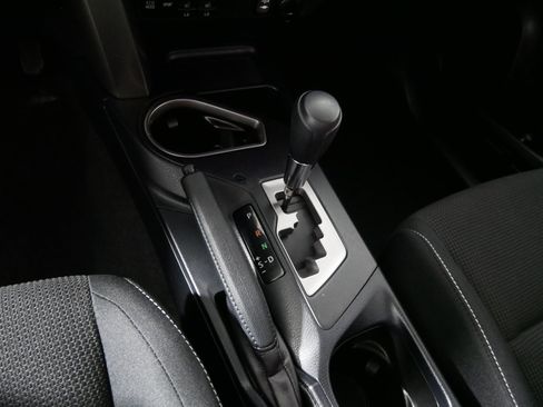 Used 2018 Toyota RAV4 XLE w/ Plus Extra Value Package AWD/4WD image 24