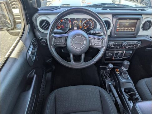 Used 2021 Jeep Wrangler Unlimited Sport image 11