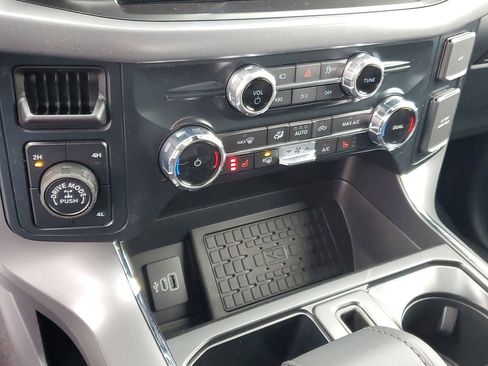 New 2026 Ford F150 XLT w/ Equipment Group 302A MID image 21