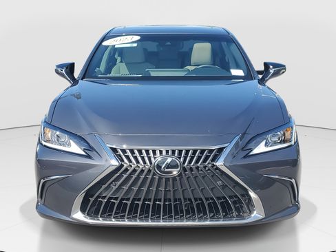 Used 2023 Lexus ES 300h w/ Premium Package image 3