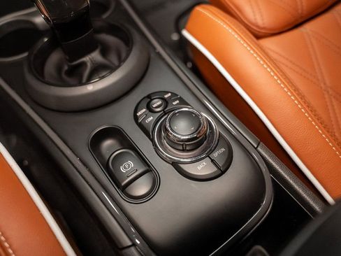 Used 2023 MINI Cooper Countryman S w/ Signature Upholstery Package image 50