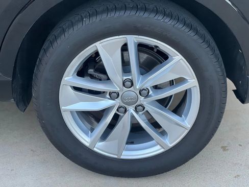 Used 2017 Audi Q3 2.0T Premium Plus w/ Premium Plus Package image 11