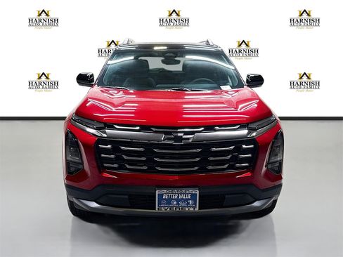 New 2026 Chevrolet Equinox LT w/ Convenience Package II image 2