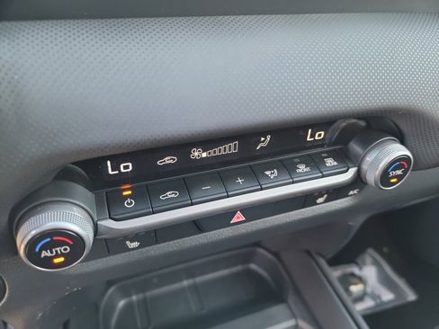 Used 2024 MAZDA CX-50 AWD 2.5 S w/ Cargo Package image 18