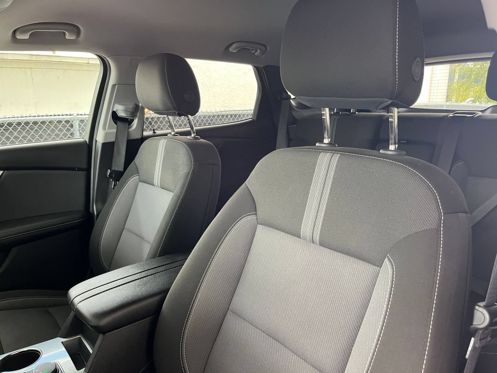 Used 2025 Chevrolet Blazer LT FWD image 35
