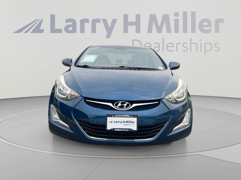 Used 2014 Hyundai Elantra SE w/ Option Group 02 FWD image 8