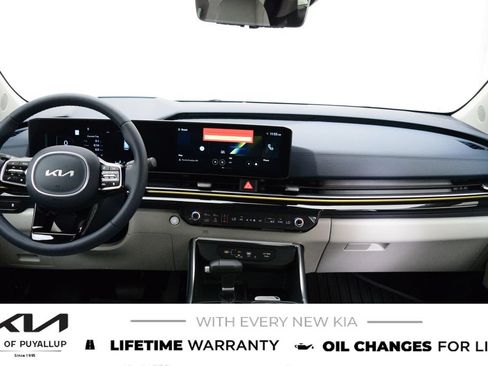 New 2026 Kia Carnival SX Prestige FWD image 17