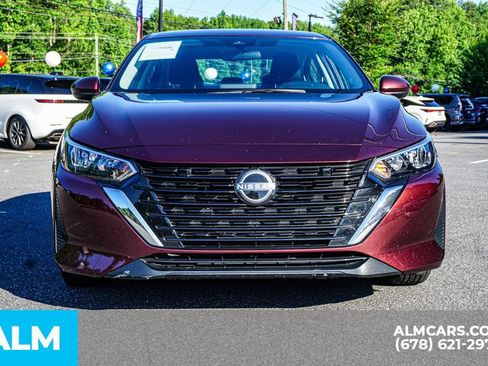 Used 2024 Nissan Sentra SV FWD image 10