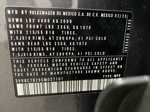 Used 2025 Volkswagen Taos S AWD/4WD image 30
