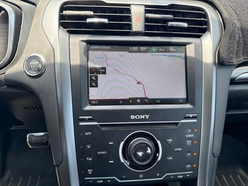 Used 2014 Ford Fusion Titanium AWD/4WD image 19