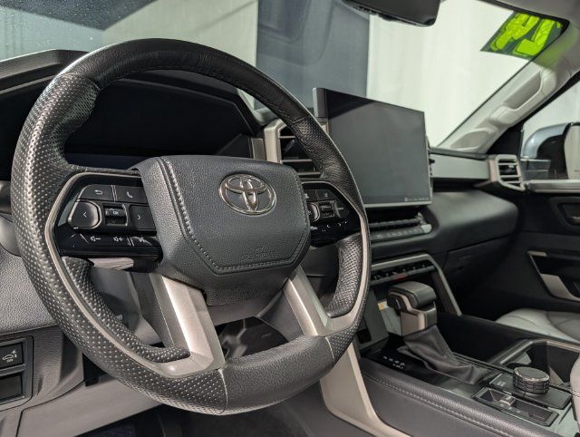 Used 2024 Toyota Tundra Limited AWD/4WD image 18