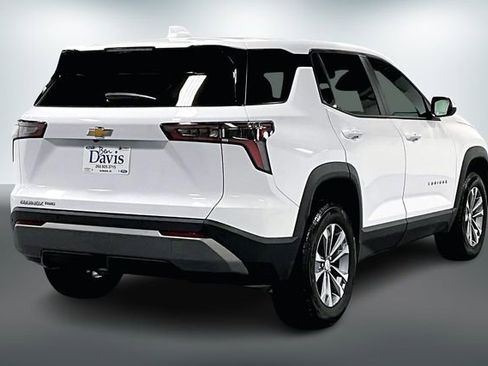 Used 2025 Chevrolet Equinox LT image 7