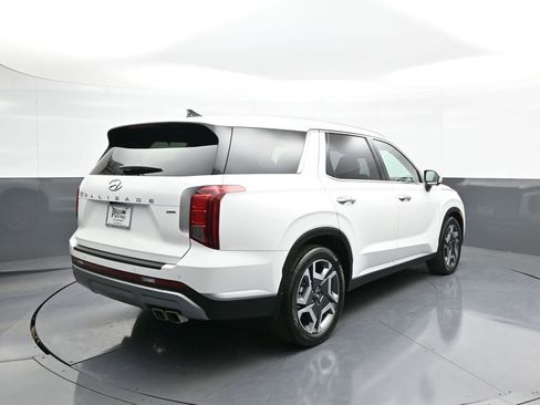 Used 2023 Hyundai Palisade SEL image 6