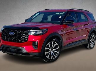 Used 2025 Ford Explorer ST-Line w/ Premium Package video 1
