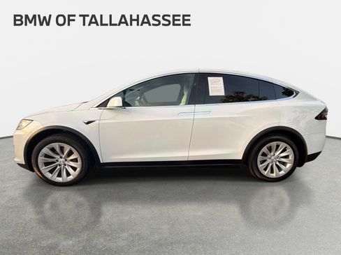Used 2020 Tesla Model X Long Range AWD/4WD image 8