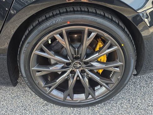 Used 2022 Maserati Ghibli Modena Q4 AWD/4WD image 14