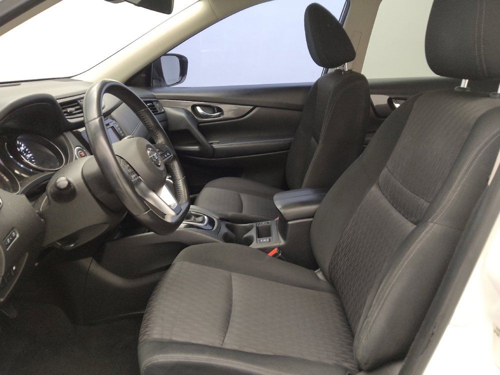 Used 2019 Nissan Rogue SV FWD image 17