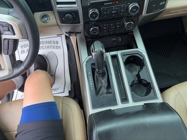 Used 2015 Ford F150 Lariat RWD image 21