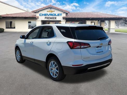 Used 2024 Chevrolet Equinox LT FWD image 3