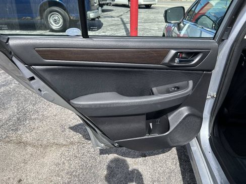 Used 2016 Subaru Legacy 2.5i Limited AWD/4WD image 15