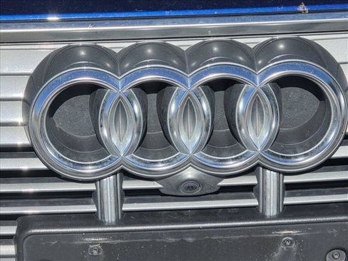 Certified 2023 Audi e-tron Premium Plus w/ Premium Plus Package image 12