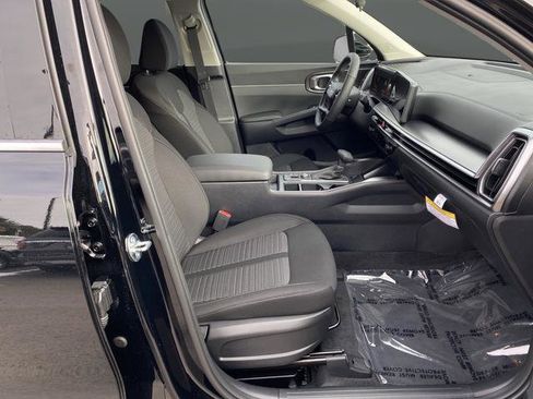 New 2026 Kia Sorento LX image 32